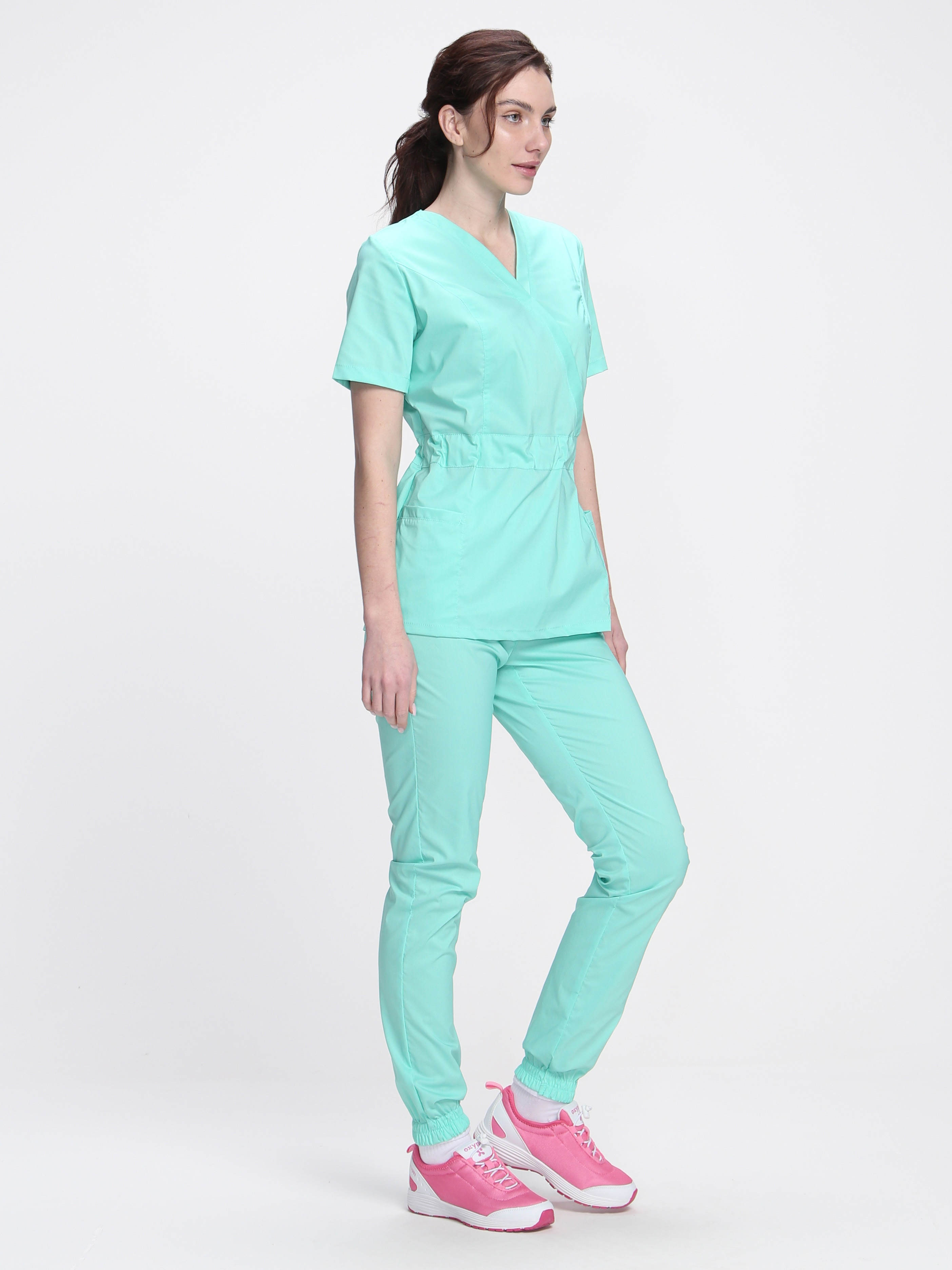 Костюм женский хирургический MedLine (тк.Стрейч,120), мятный